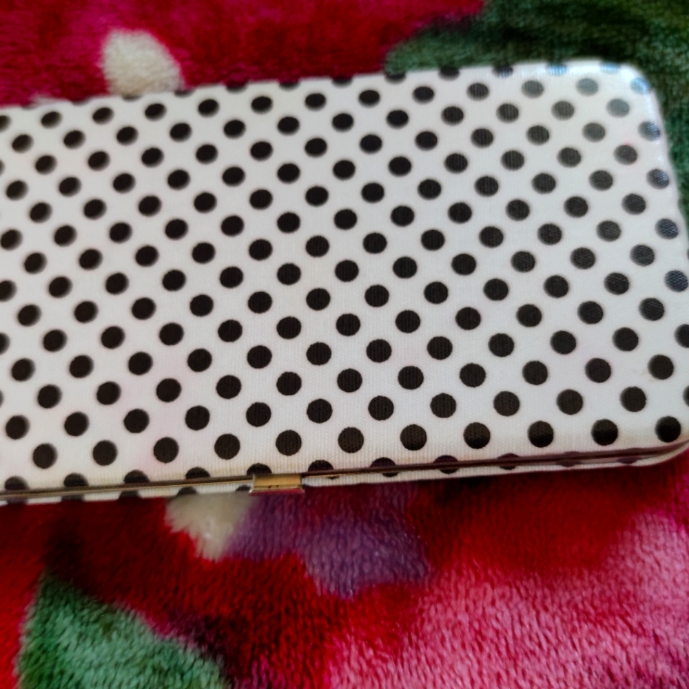 Clutch NWOT